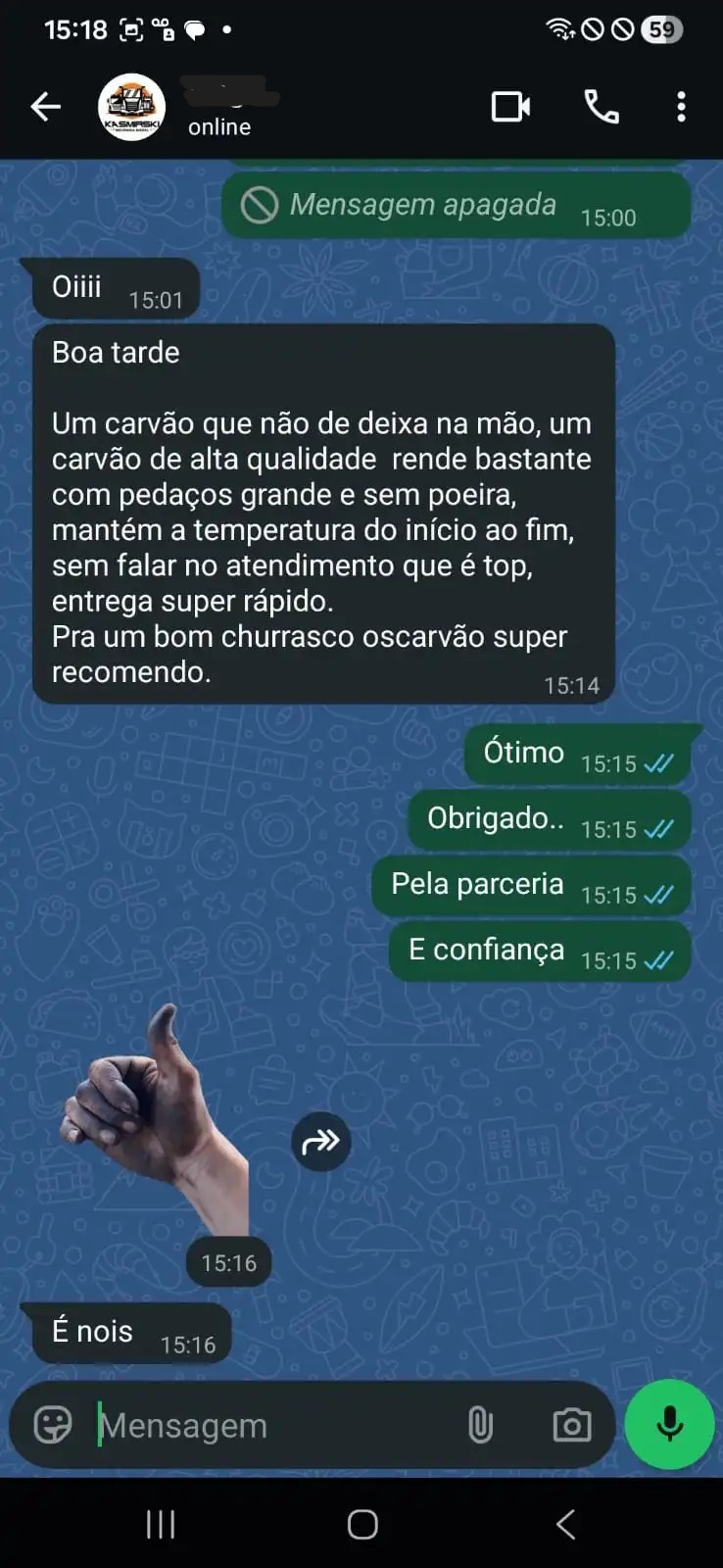 Depoimento de revendedor elogiando a qualidade do Carvão Maria e a entrega direta da fábrica.