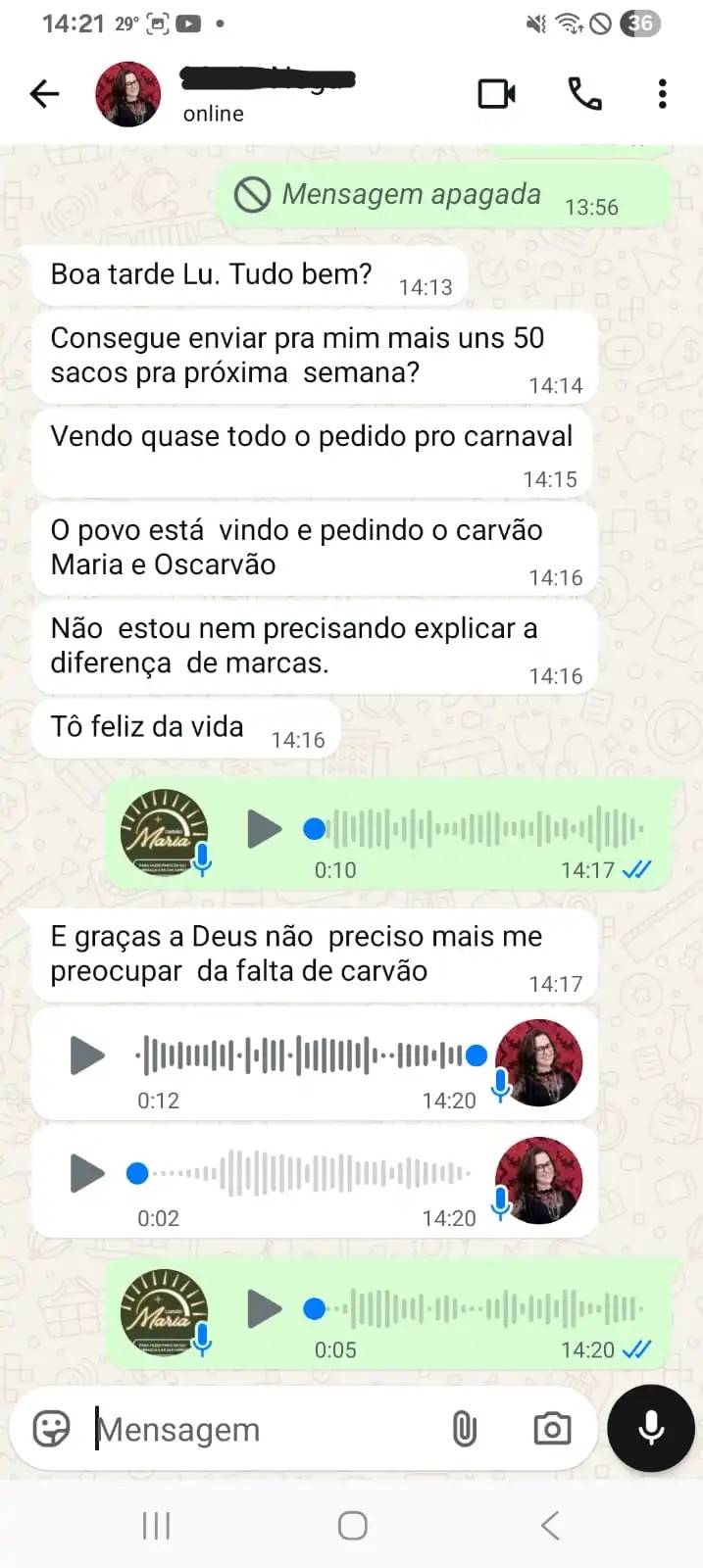 Depoimento de revendedor elogiando a qualidade do Carvão Maria e a entrega direta da fábrica.